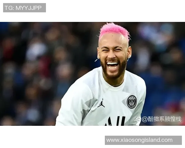 全球球迷最为追捧的足球巨星是谁他的人气和影响力如何